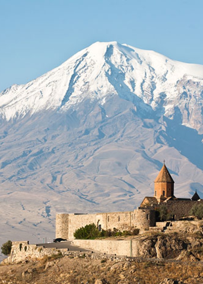 جبل ارارات الارميني مستقر سفينة نوح