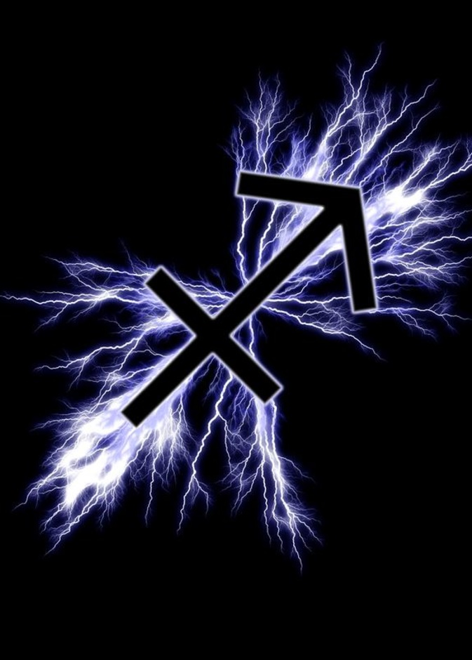 طيبة قلبه قد تكون مبالغ فيها الامر الذي يجعله عرضة للاستغلال