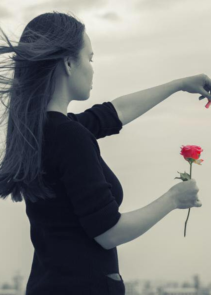 5 اخطاء تقع فيها المرأة بعد تجربة  الحب الفاشل