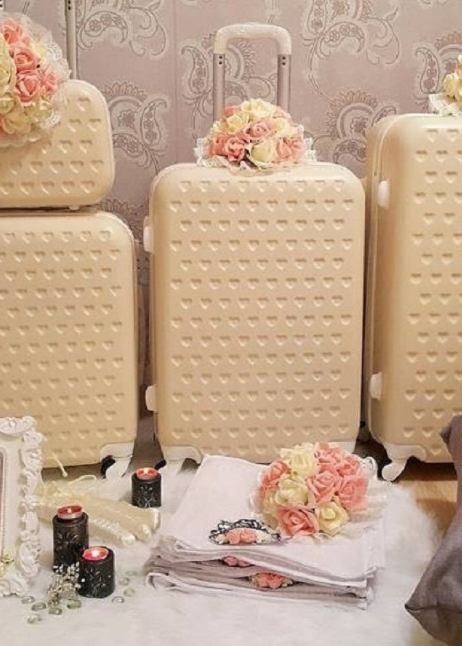 زينة الورود الطبيعية