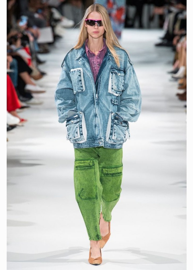 جاكيت الجينز ‏مع الجيوب الكبيرة من Stella McCartney