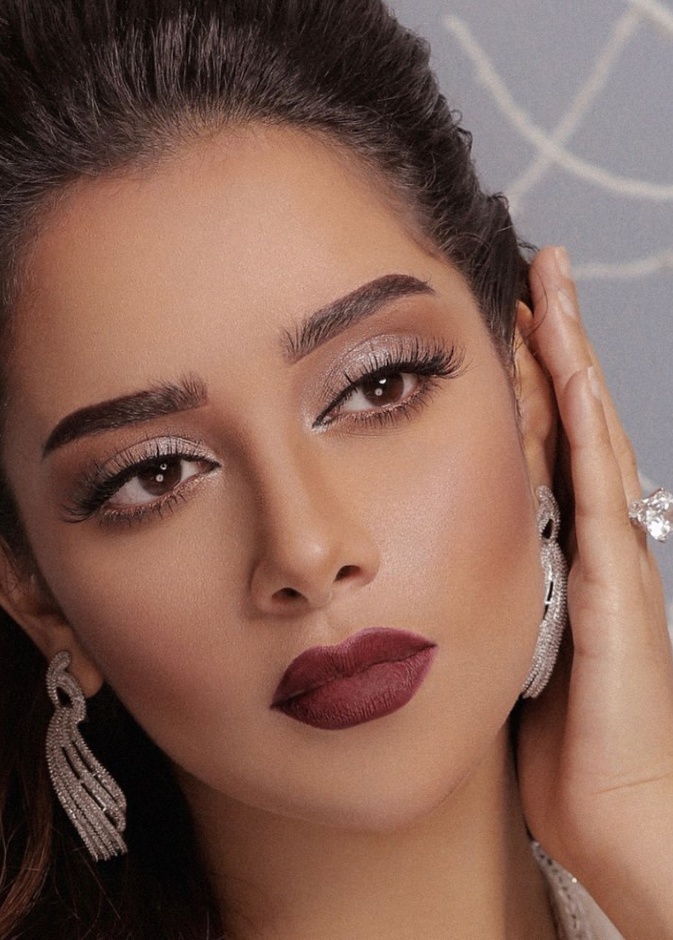 مكياج بلقيس فتحي الأنثوي الجذاب