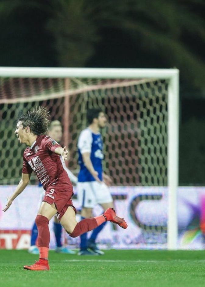 الهلال يتعثر أمام الفيصلي