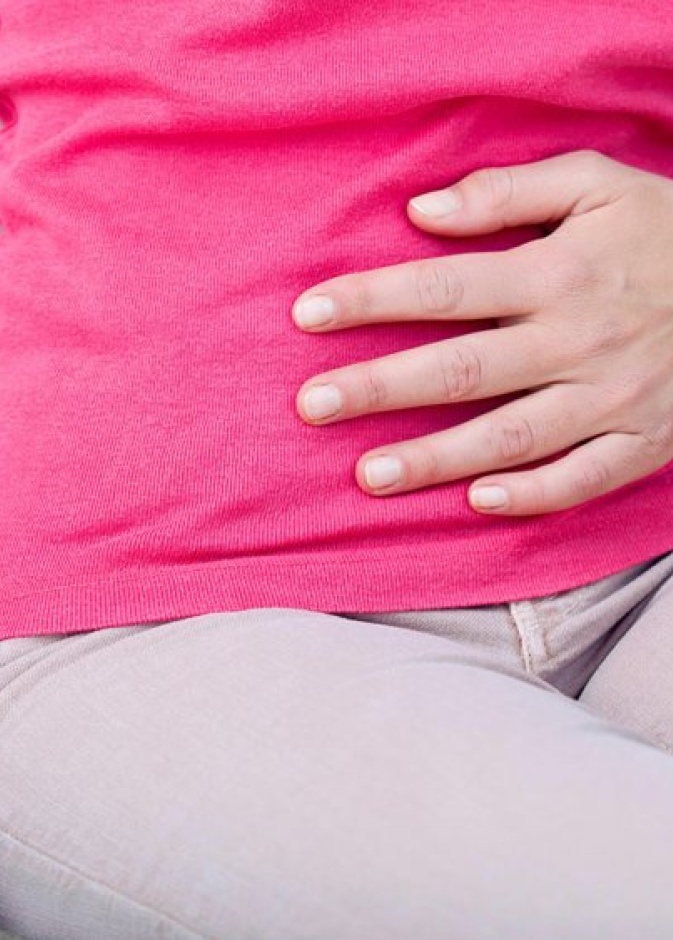 بعض العادات و الحلول اليومية تخلصك من انتفاخ البطن المزعج