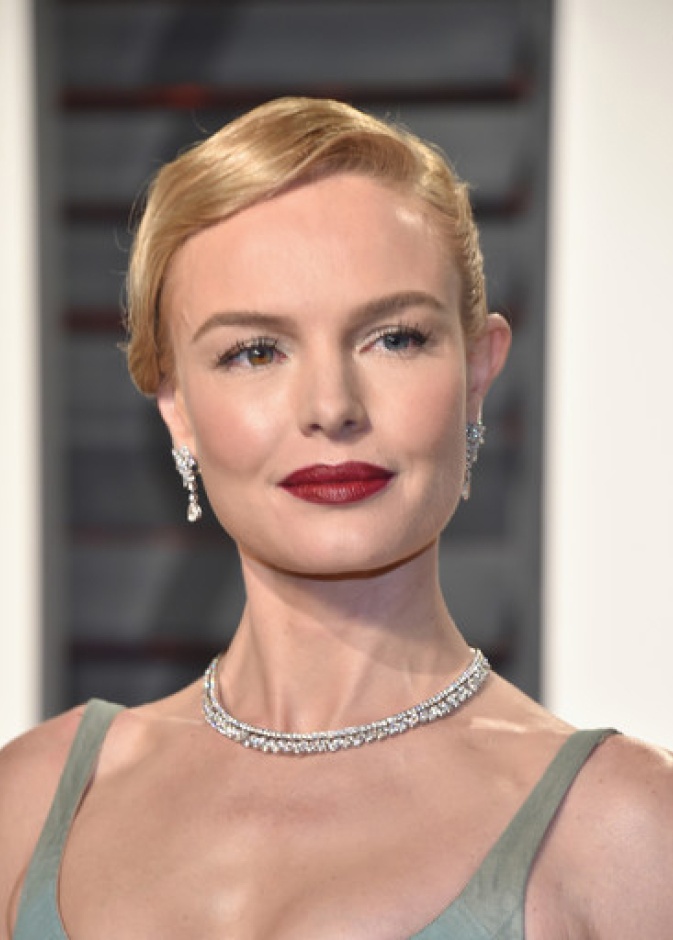 جولة بالصور على مجوهرات كيت بوسورث في عيد ميلادها الـ 35