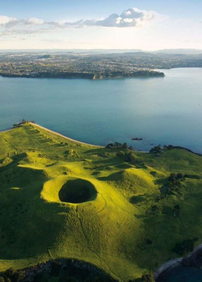 فرص التسوق والترفيه في شارع كوين