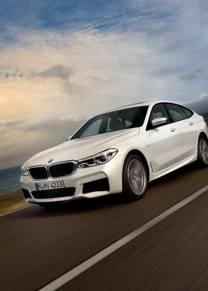 نظام ذكي لمنع انزلاق السيارة عن مسارها