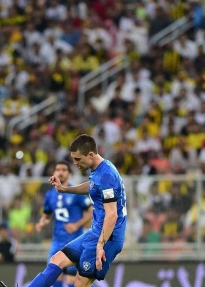 كلاسيكو الهلال و الاتحاد بطولة في حد ذاتها