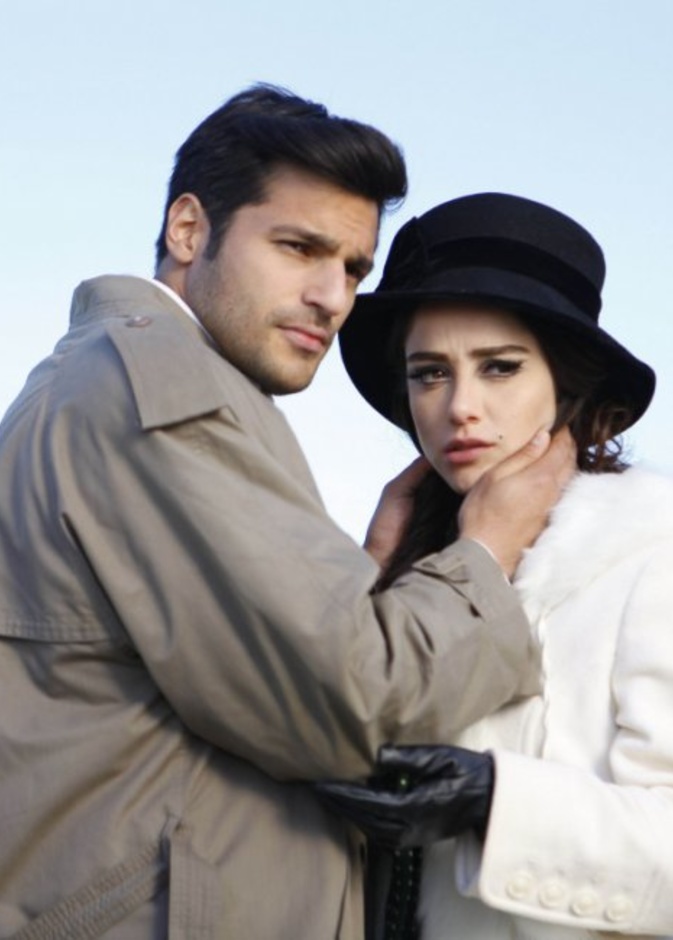 أوزجي جوريل  وحبيبها