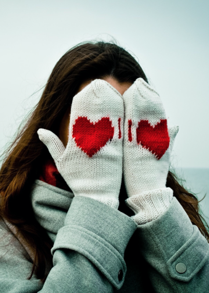 في الحب تحتاج امرأة برج الدلو إلى مساحة من الحرية