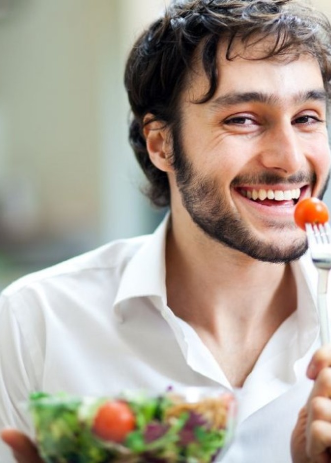 تختلف طرق حرق الدهون من رجل لآخر لذا استشر طبيبك ومدربك