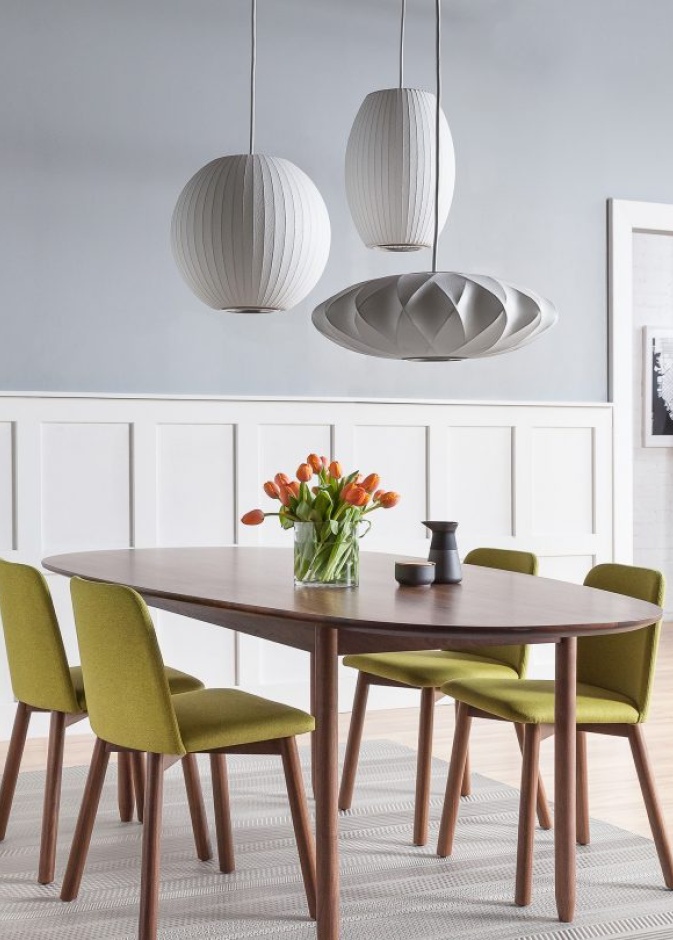 أسلوب عصري مبتكر لإنارة غرفة الطعام