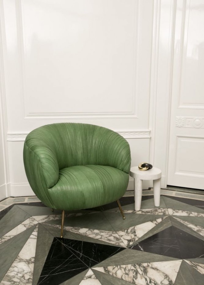 أناقة الرمادي في أرضية المنزل