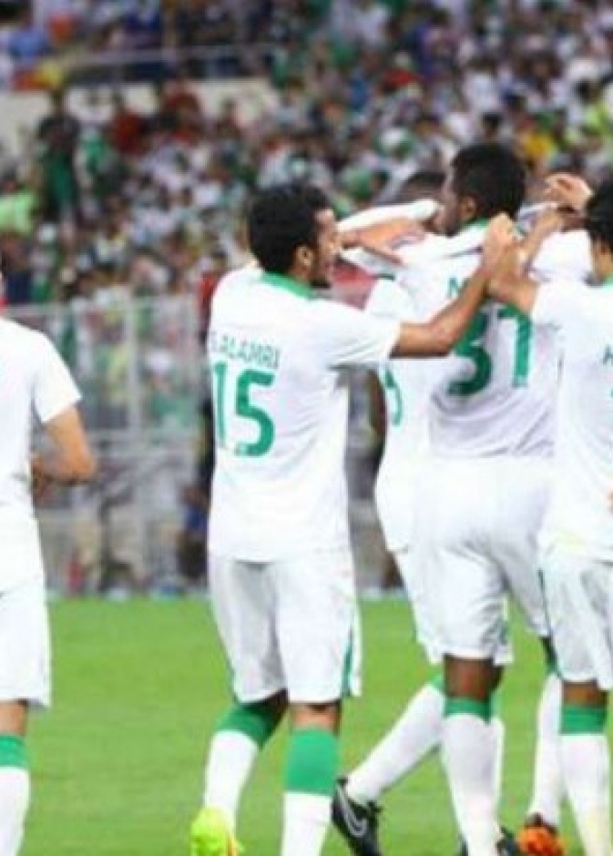 الأهلي السعودي يهزم تراكتور الإيراني في دوري أبطال آسيا.