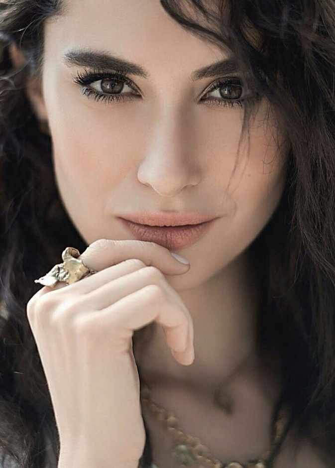  هانده دوغاندمير 