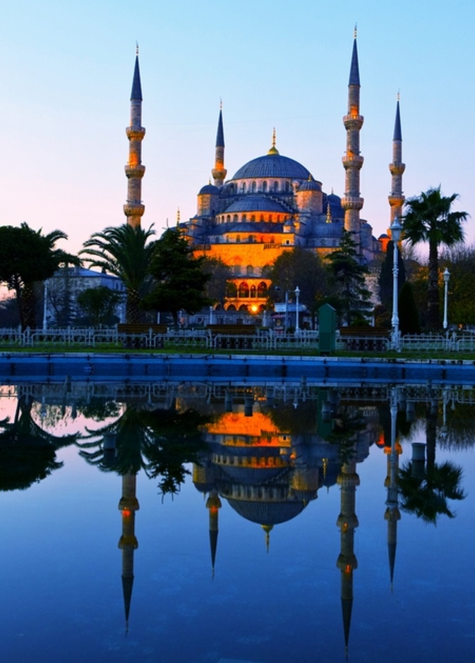 لا يمكنك أن تقول إنك قد زرت تركيا حقا إذا لم تقم بتجربة تناول الأطعمة والحلويات التركية