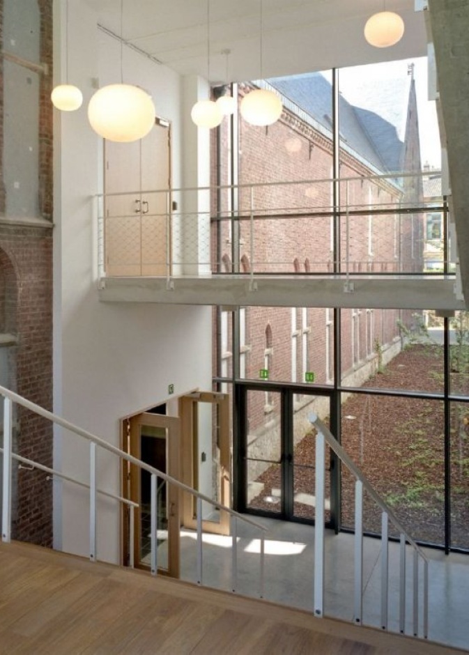 متحف الفنون الجميلة - شارلوروا البلجيكية