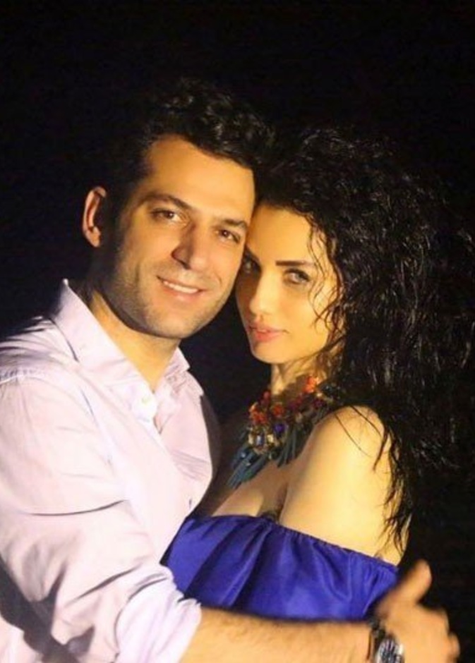  مراد يلدريم وزوجته