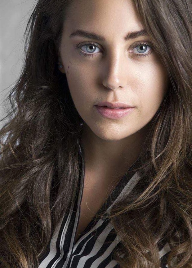  أويكو كارايل 