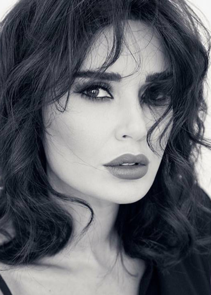 مكياج طبيعي من اختيار سيرين عبدالنور