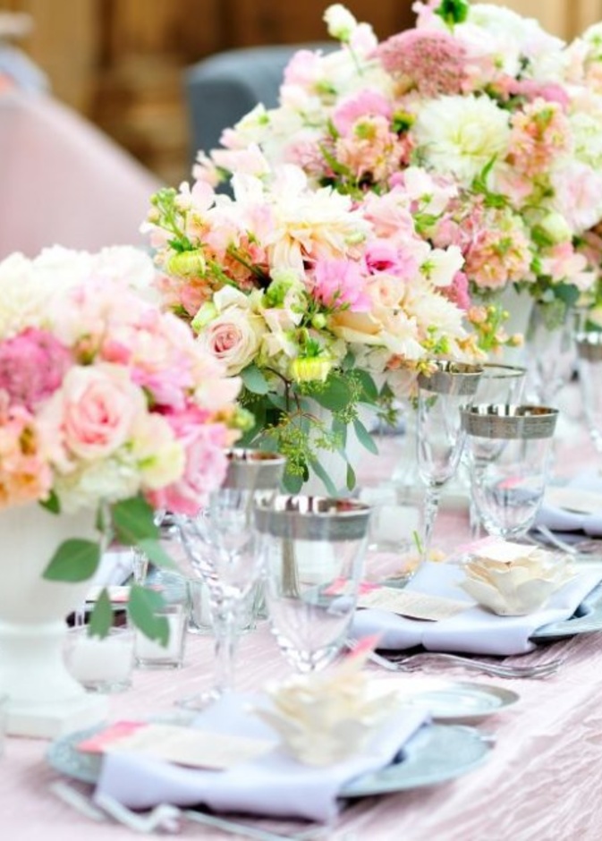 اعتمدي على ألوان الباستيل في زينة ديكور الزفاف