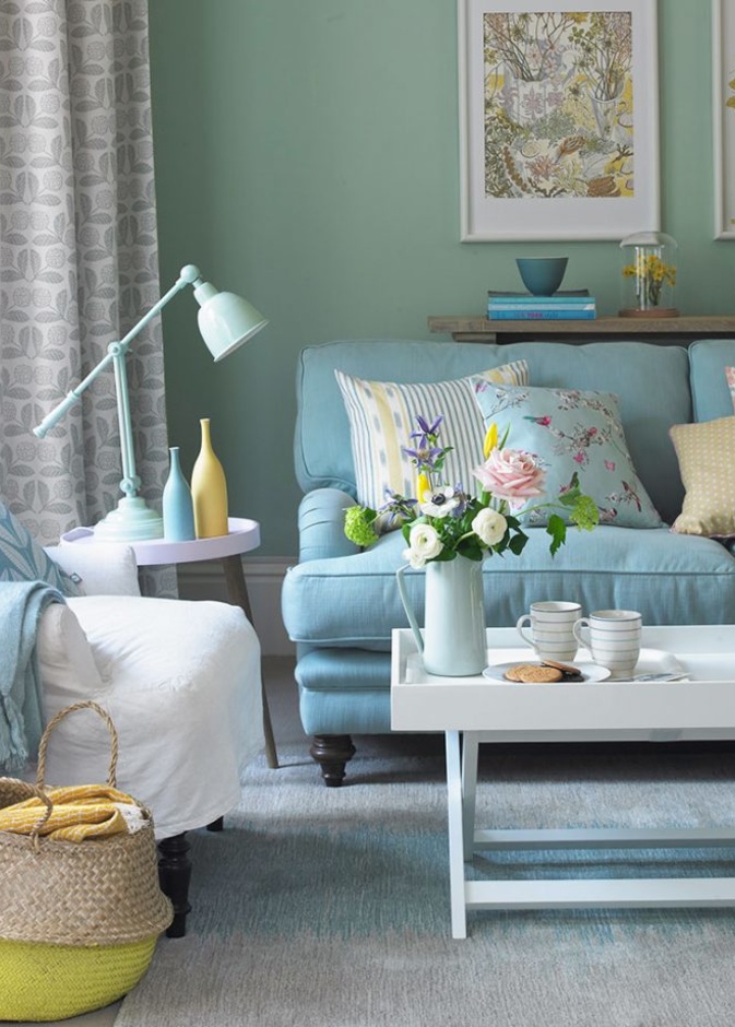 غرفة نوم باللون اللؤلؤي لمواليد برج الحوت