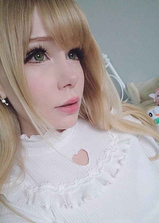 لوسيا هي شابة سويدية في العشرين من عمرها