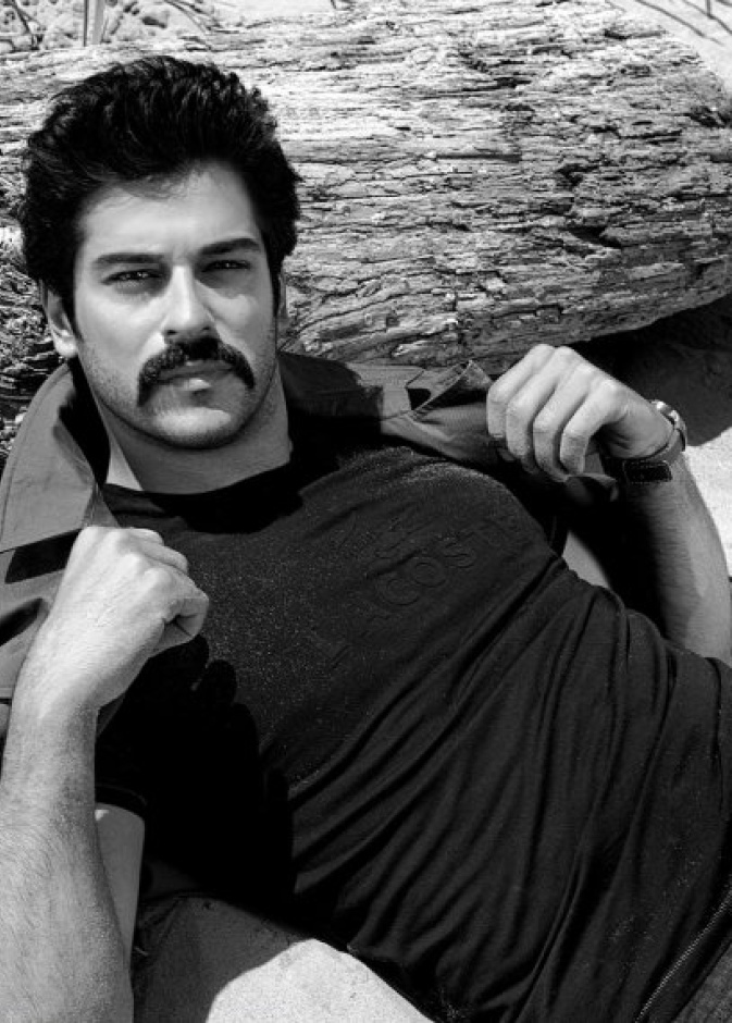 أسلوب شبابي وجذاب خلال الجلسات التصويرية