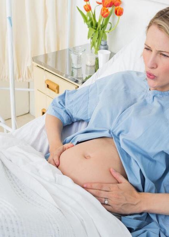 اسباب اضطرابات المعدة بعد الولادة القيصرية 