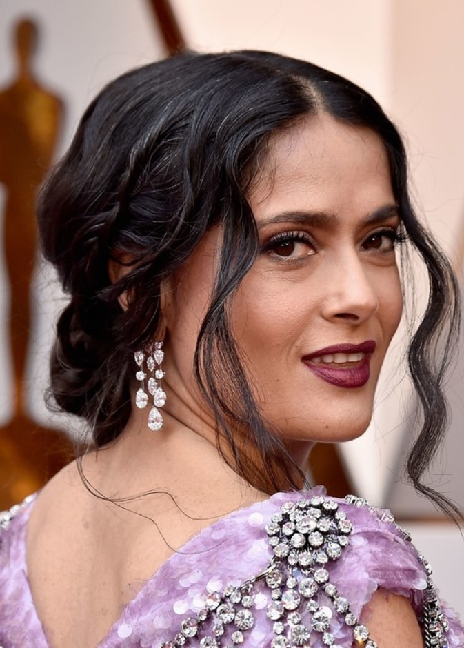 مجوهرات سلمى حايك بـ 4 ملايين دولار في حفل الاوسكار 2018