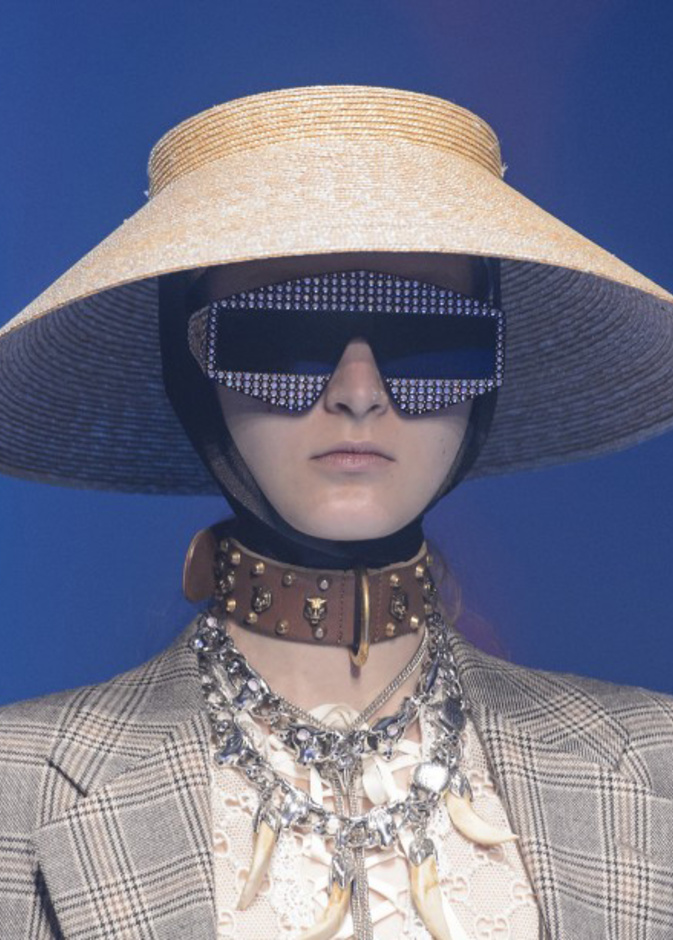 موديلات نظارات شمسية 2018 من Gucci مع الحبيبات البراقة