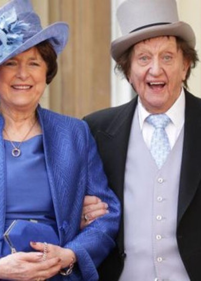 الكوميدي تزوج بعد يومين من زواجه فقط