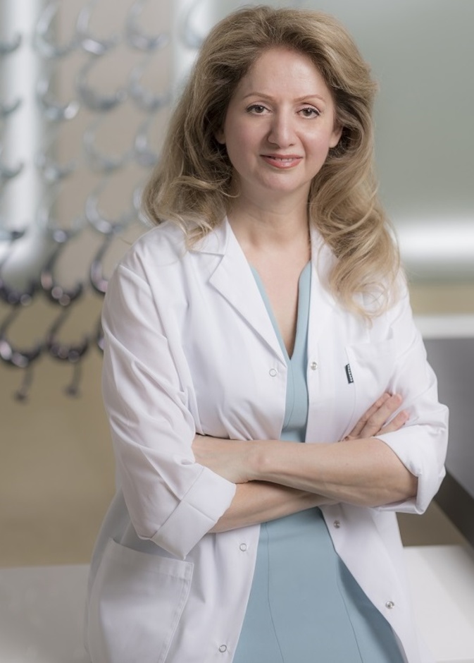 البروفيسورة Amy Meshkati 