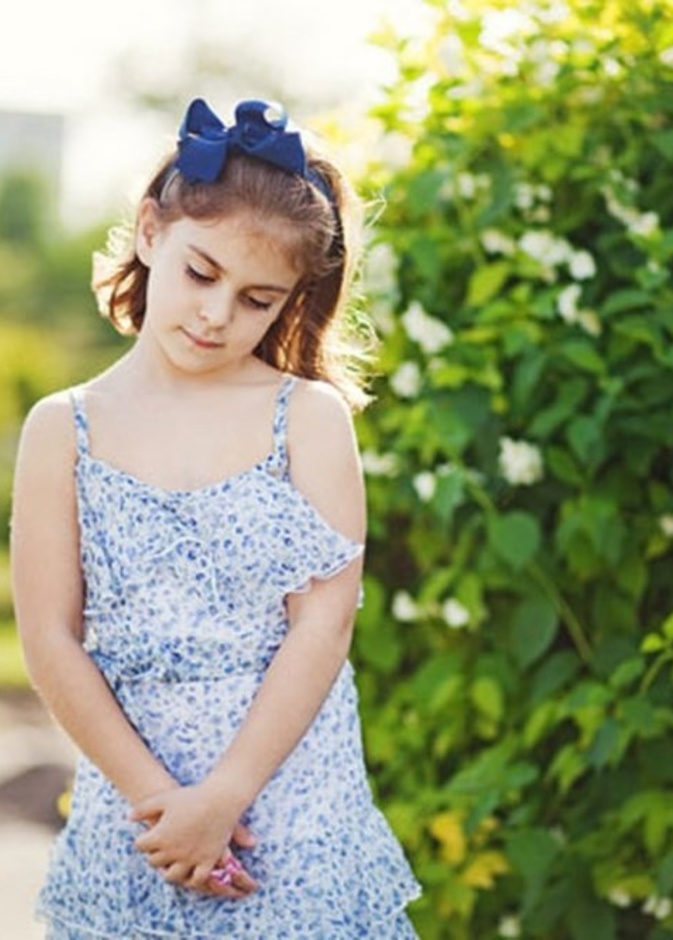 الارتباط النفسي بين الطفل والوالدين أساس بناء شخصيته وعلاج الخجل الاجتماعي