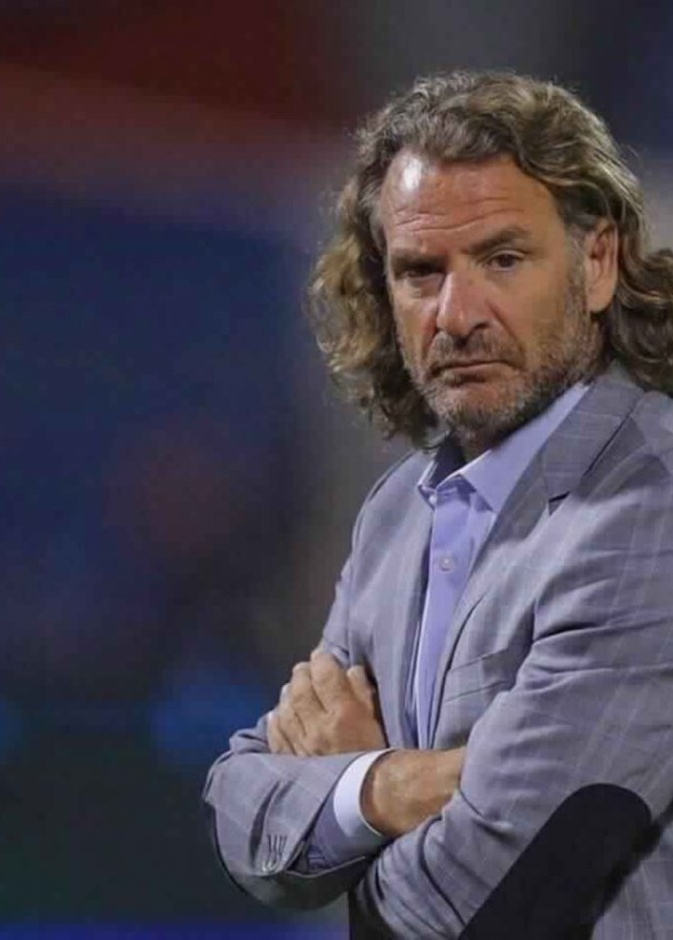 كارينيو قاد النصر إلى لقب الدوري السعودي وكأس ولي العهد