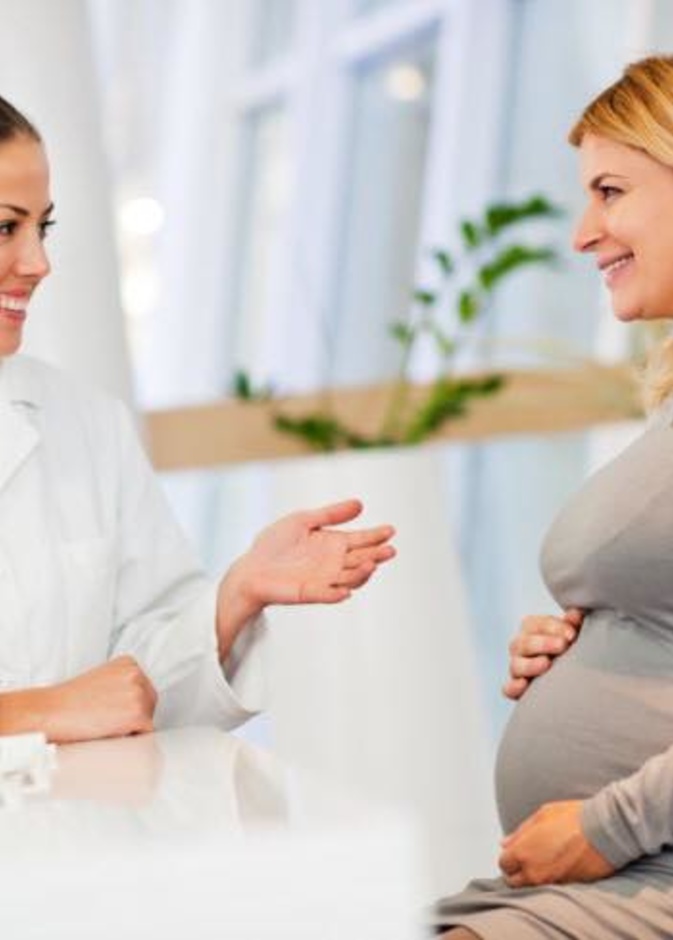 اسباب الإفرازات المهبلية في بداية الحمل 