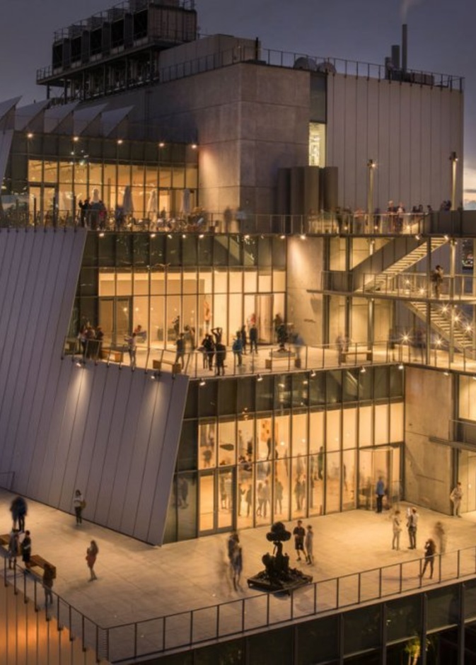 المتحف الأمريكي للتاريخ الطبيعي هو واحد من أكبر وأقدم متاحف التاريخ الطبيعي في العالم