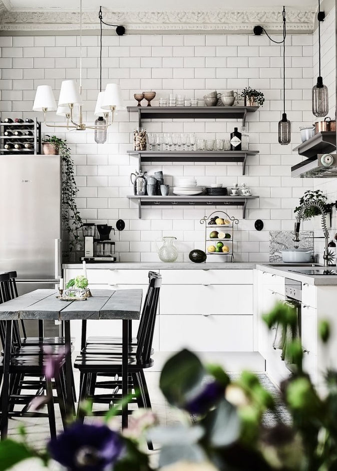 ديكور مطبخ فينتاج باللون الزهري 