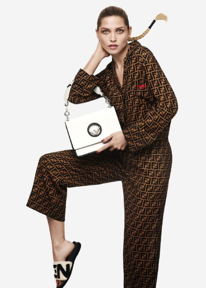 موقع NET-A-PORTER يطرح مجموعة FENDI FF CAPSULE COLLECTION مسبقاً حول العالم