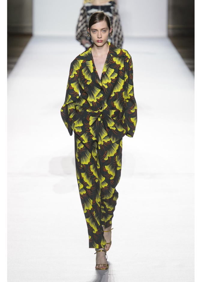 بناطيل واسعة مشجرة وكاجوال باللون الاصفر من دار ‏‎ Dries Van Noten