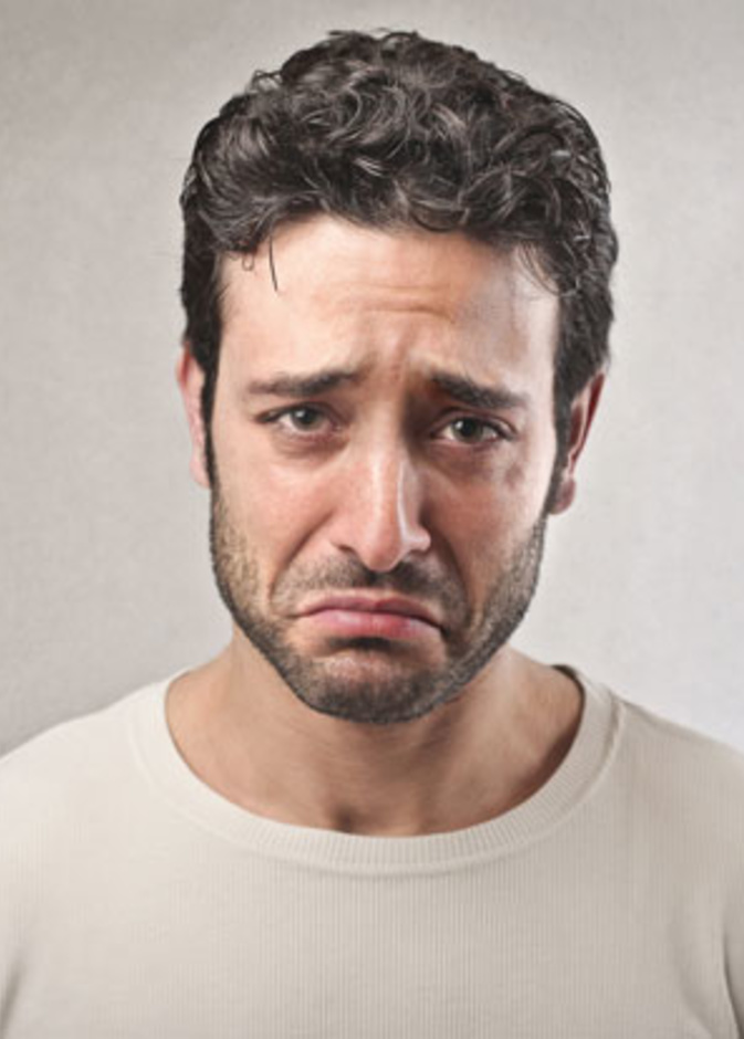 رجل برج الحوت يعرف ما يدور في حياة كل امرأة مرّت بحياته حتى بعد الانفصال عنها