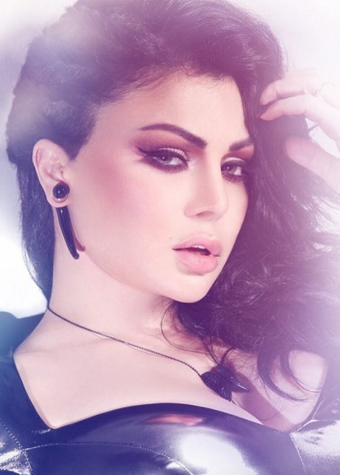 استوحي رسمات ايلانير عصرية من هيفاء وهبي