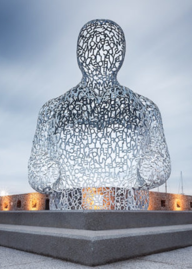 مرفأ غريمو في سان تروبيه.