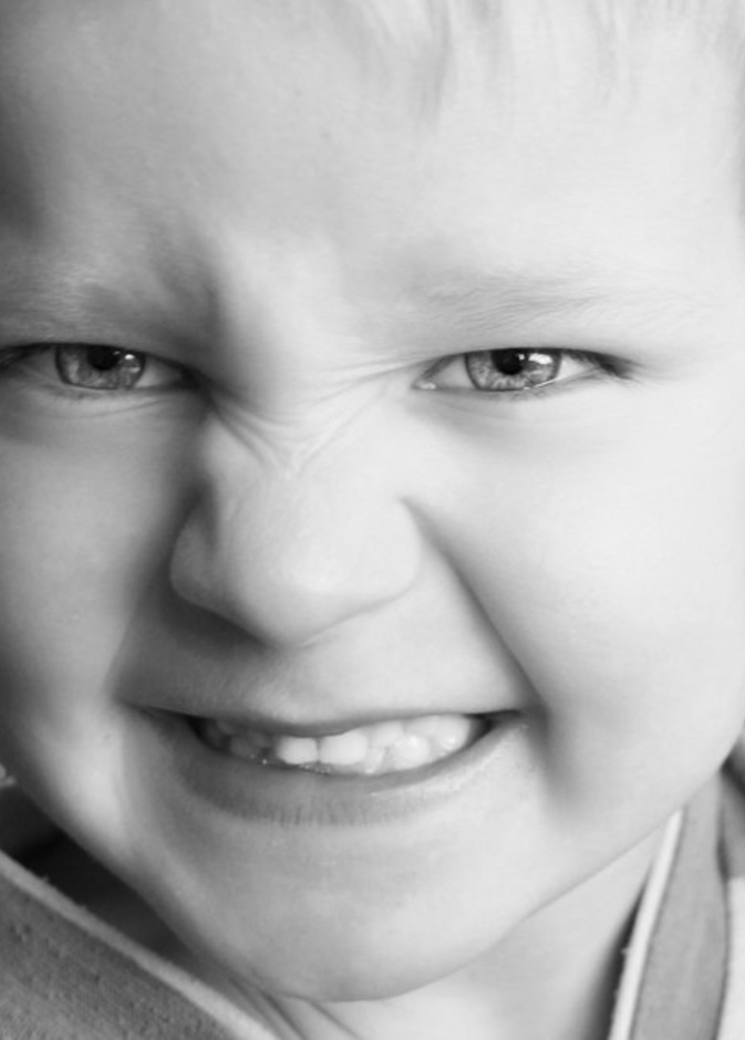 تختلف طرق علاج الاضطرابات السلوكية باختلاف السن والعمر والجنس للطفل المصاب بها