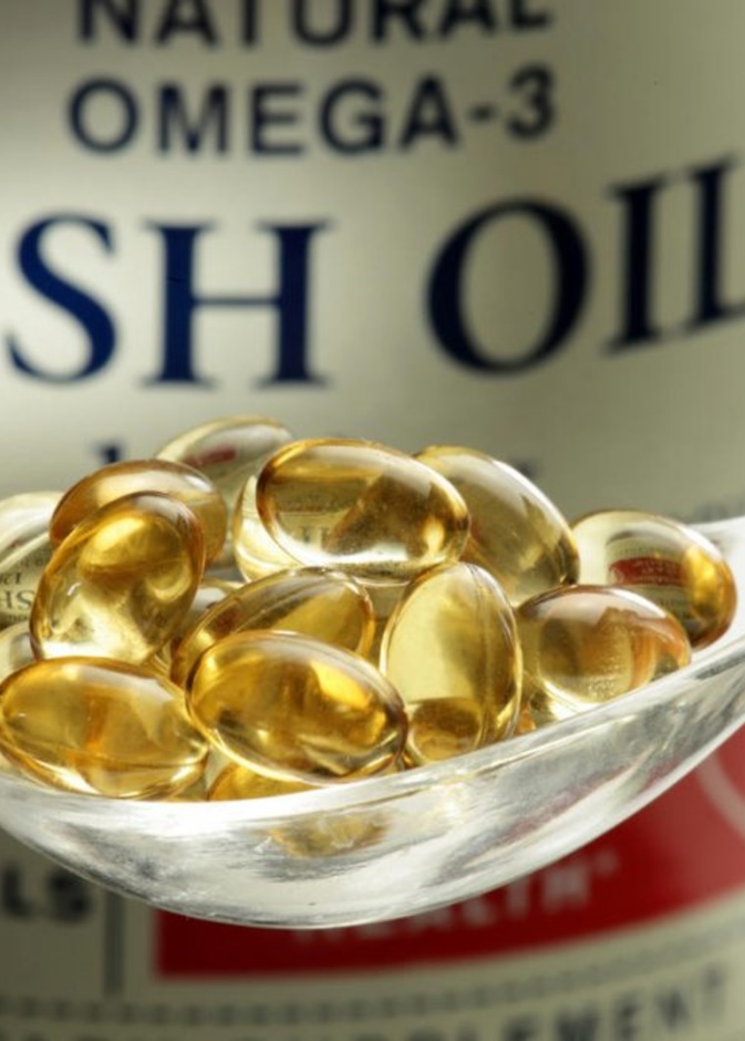 الاعتدال في تناول حبوب زيت كبد الحوت يجنبك اضراره أثناء الحمل وبعد الولادة