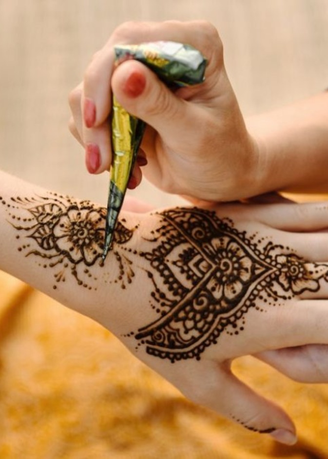 للزفاف الاماراتي عاداته الجميلة