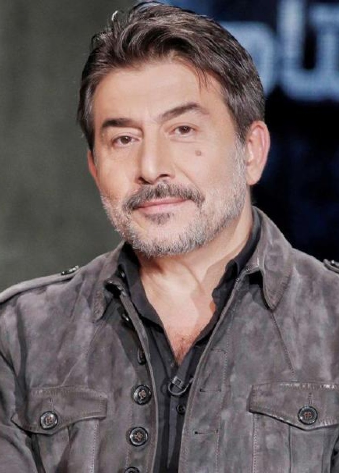 توقّع طنب ان يهتمّ فهد سنة 2018 بشؤونه الخاصّة وشؤون عائلته وأولاده ويبحث عن موارد ماديّة جديدة بعيدة عن الفن