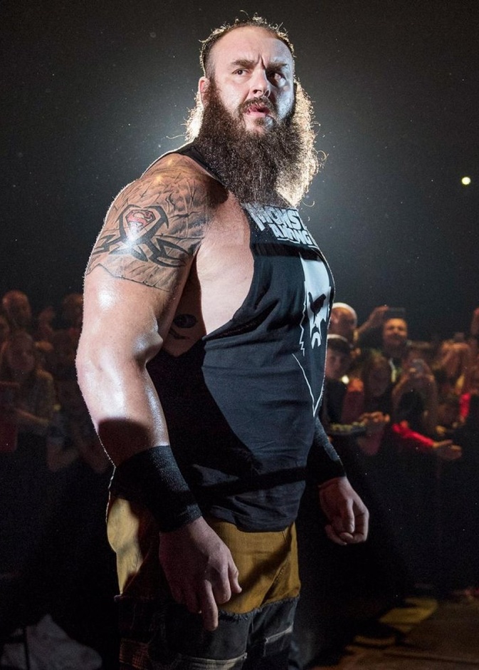 50 مصارعا تنافسوا على اللقب