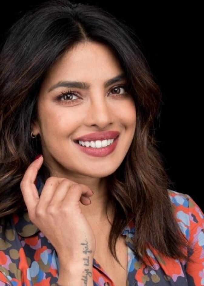 بريانكا تشوبرا تتحدث عن رد فعل أسرتها على المشاهد الجريئة