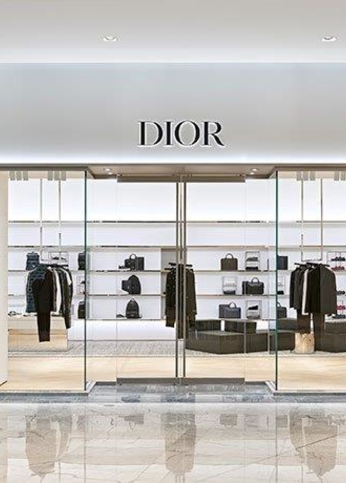 Dior تفتتح بوتيكا جديدا في دبي مول